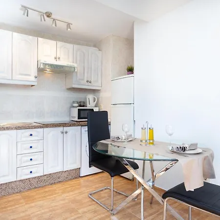 Hemeras Boutique Homes - Las Americas With Pool Apartment *